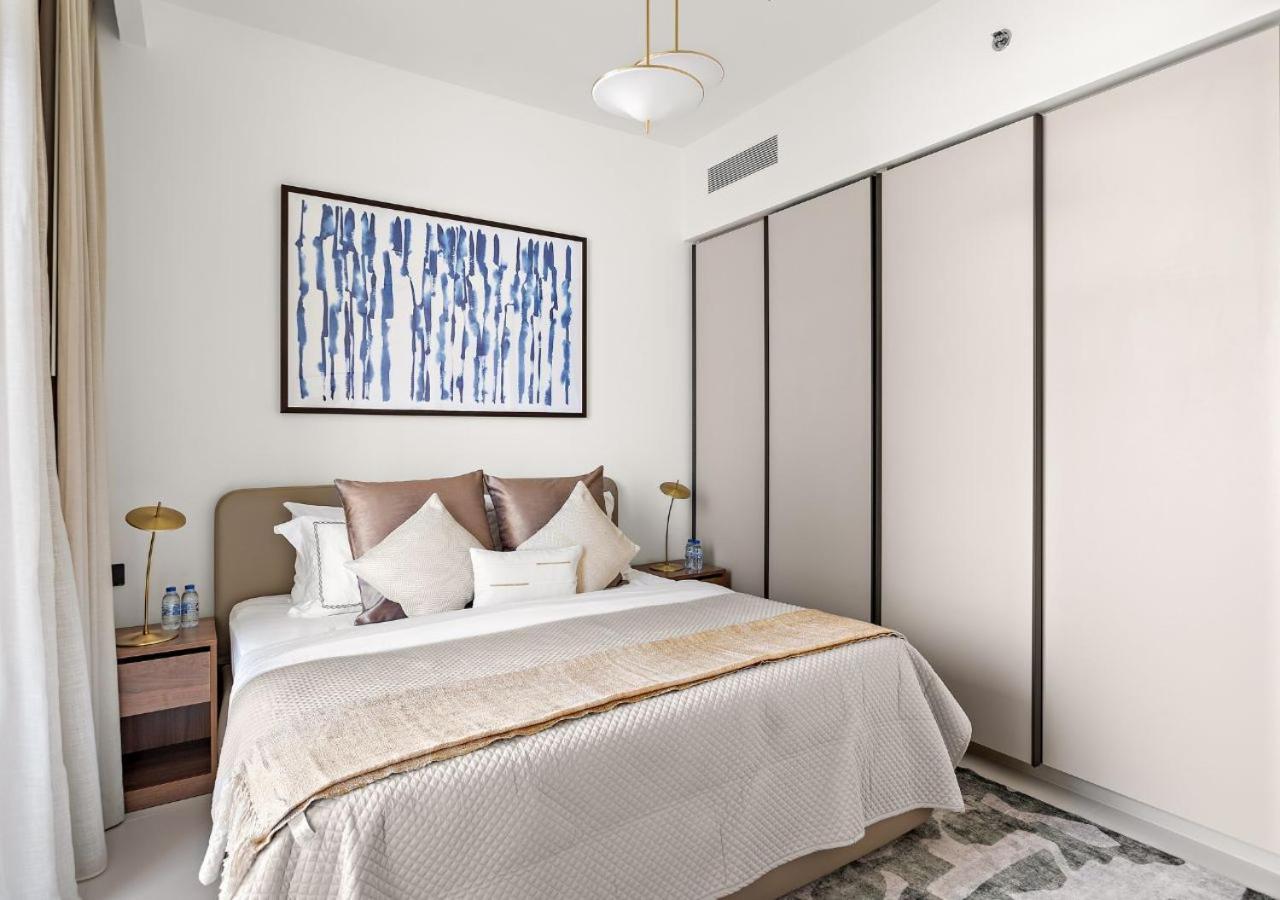 Full Sea View Marina Beachfront Escape With Private Dubai